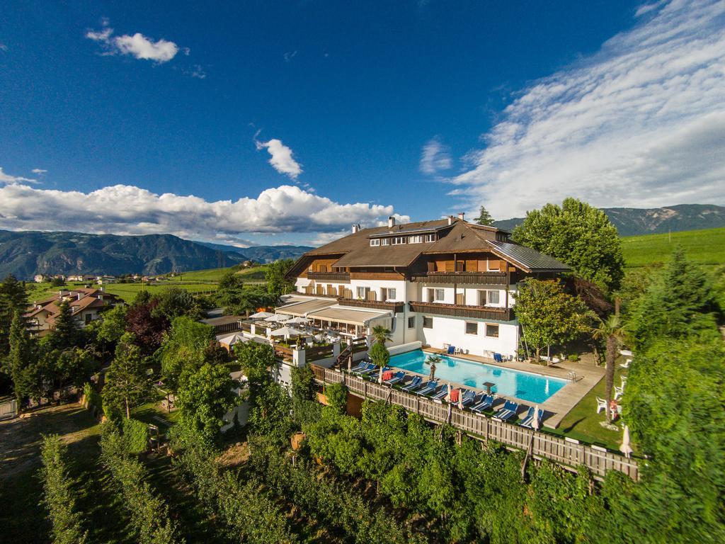 Hotel Waldhof Cornaiano Exterior foto